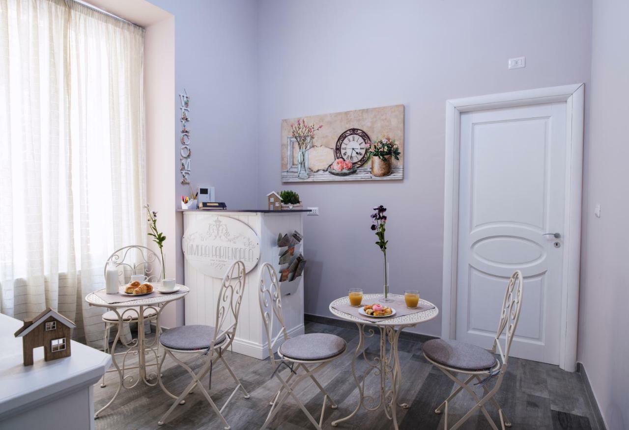 Dimora Partenopea Napoli Exterior foto